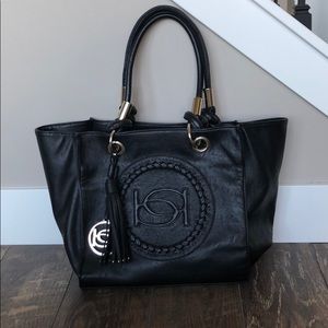 bebe Bags - Bebe handbag bebe Bags - Bebe handbag